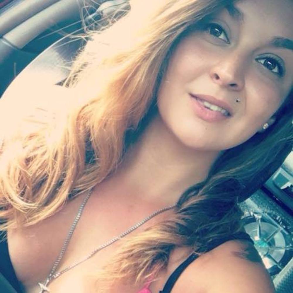 Meet your Posher, Hayley